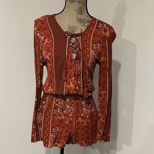 Kendall & Kylie long-sleeved romper in a rusty red/brown bohemian print Medium